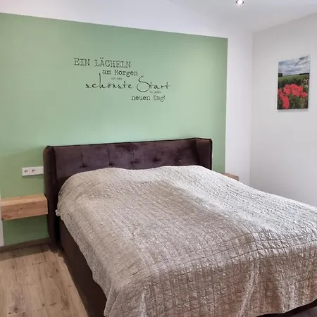 Eiselehof Ferienwohnung 2 In Alleinlage * Rot am See